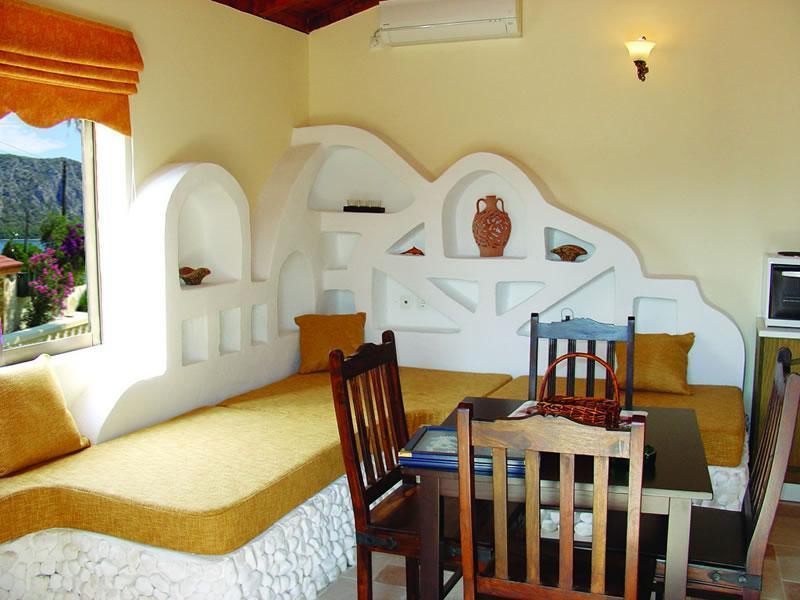 Mantas Bay Hotell Loutráki Rum bild